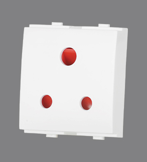 6 Amp 3 Pin Socket